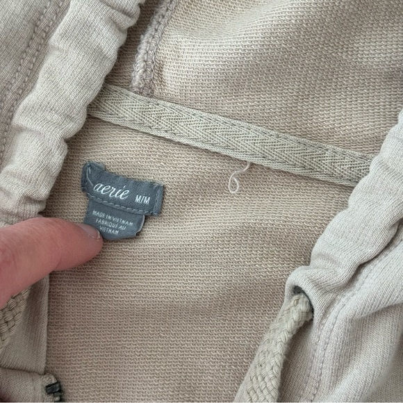 Quarter Zip Lighweight Pullover - Picture 3 of 6